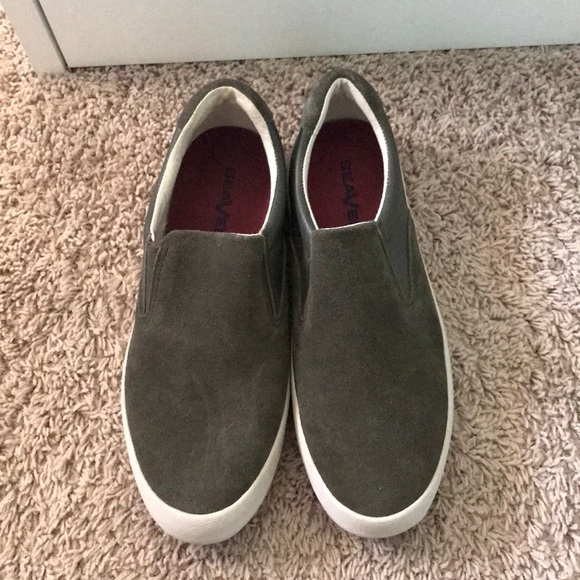 SeaVees Shoes - Women’s olive green slip on seavees